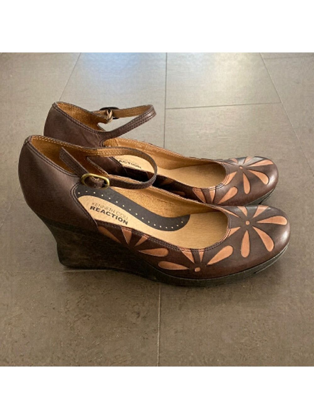 KENNETH Cole Reaction shoes size 9